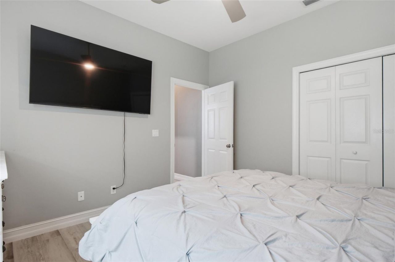219 NW 12th Lane, Cape Coral, FL 33993 Photo