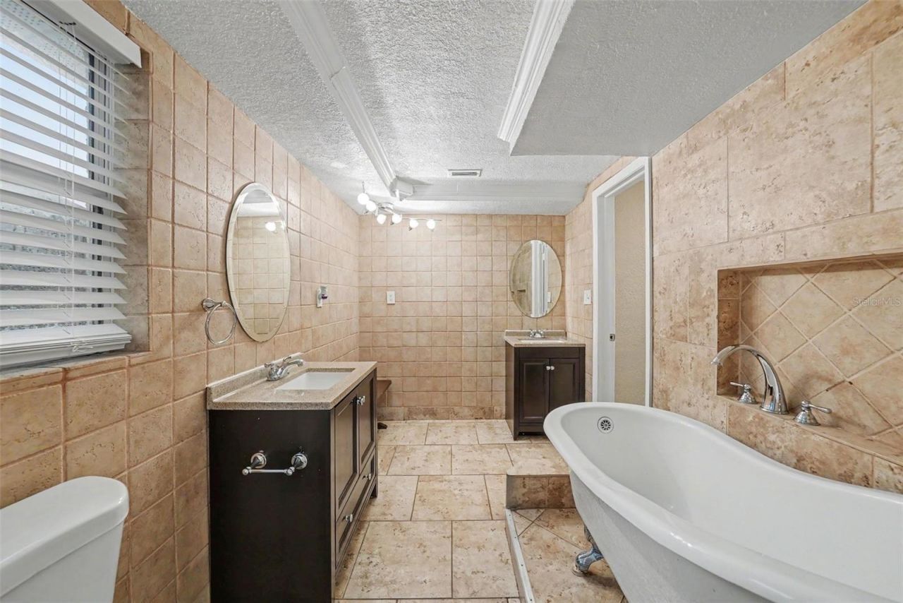 9135 Hunt Club Lane, Port Richey, FL 34668 Photo