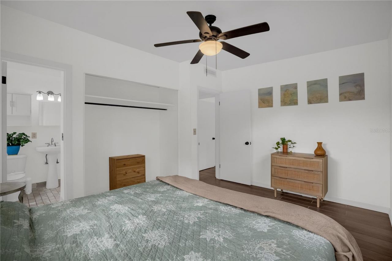 125 E Lauren Court, Fern Park, FL 32730 Photo