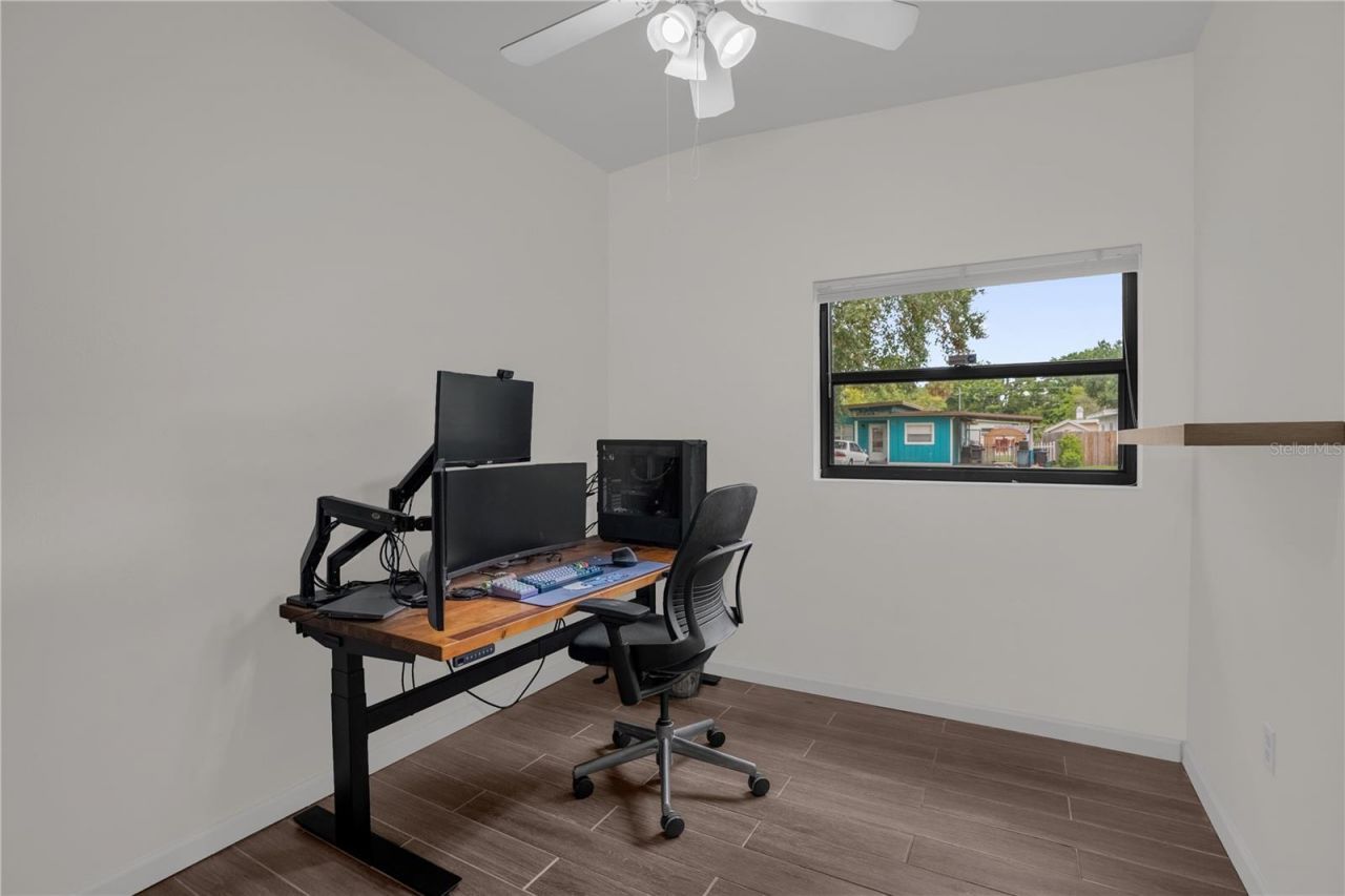 125 E Lauren Court, Fern Park, FL 32730 Photo