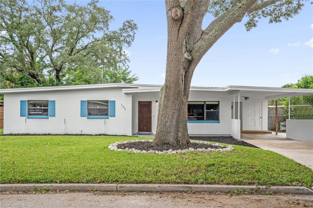 125 E Lauren Court, Fern Park, FL 32730 Photo
