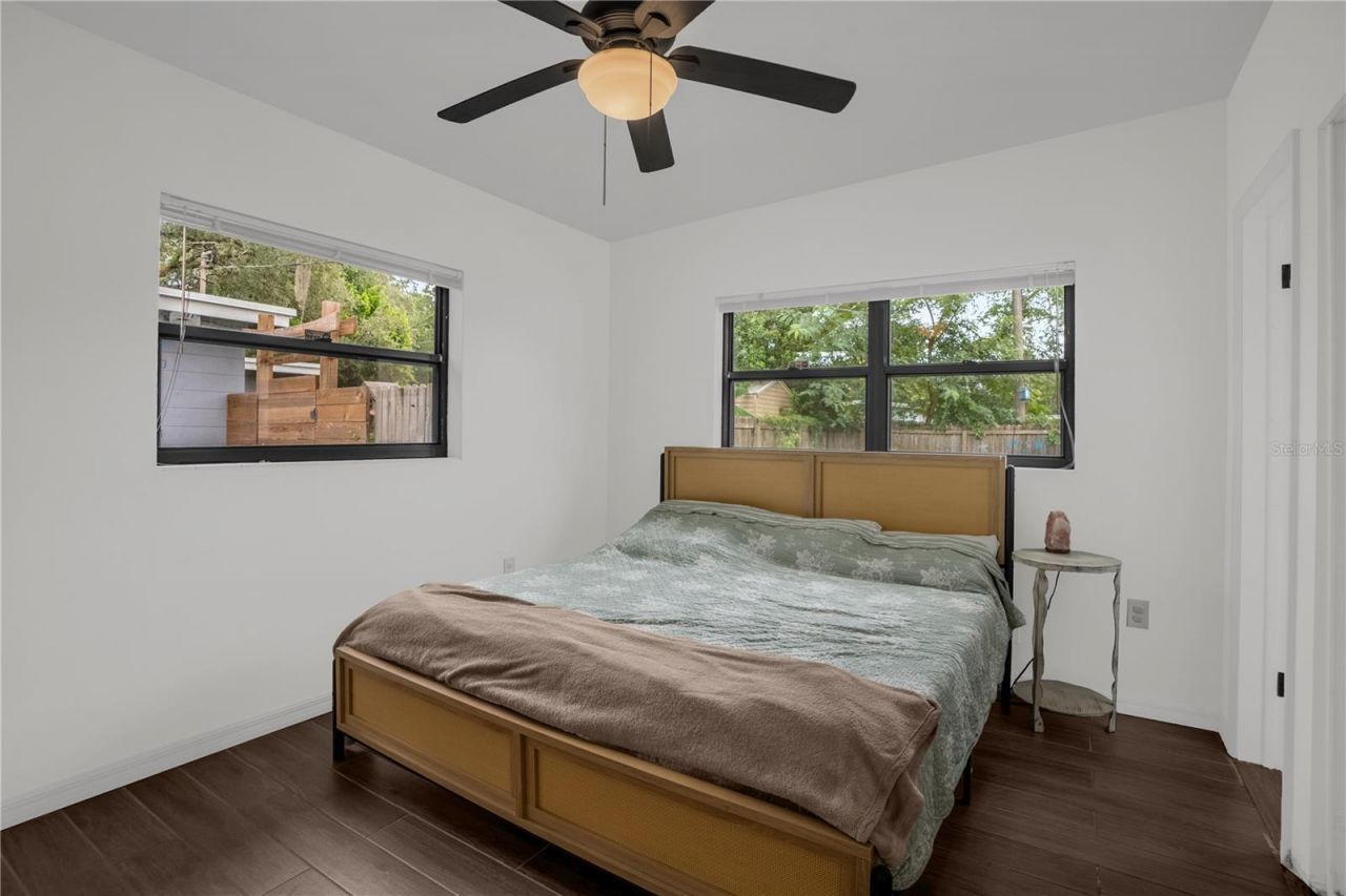 125 E Lauren Court, Fern Park, FL 32730 Photo