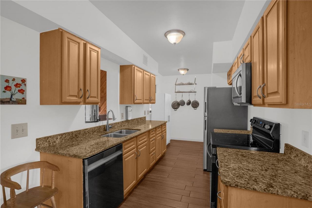 125 E Lauren Court, Fern Park, FL 32730 Photo
