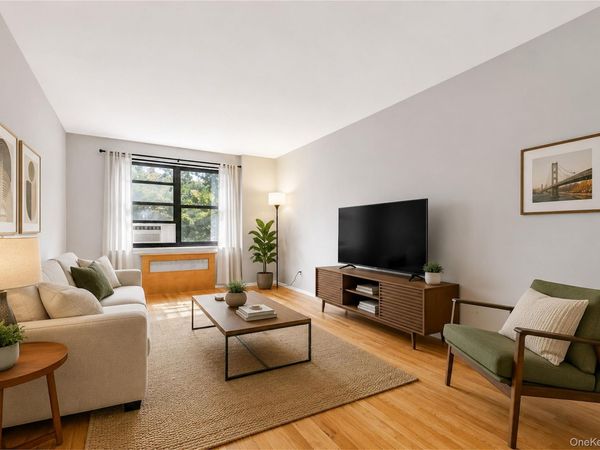 138-18 28th Road , Unit 2F, Flushing, NY 11354