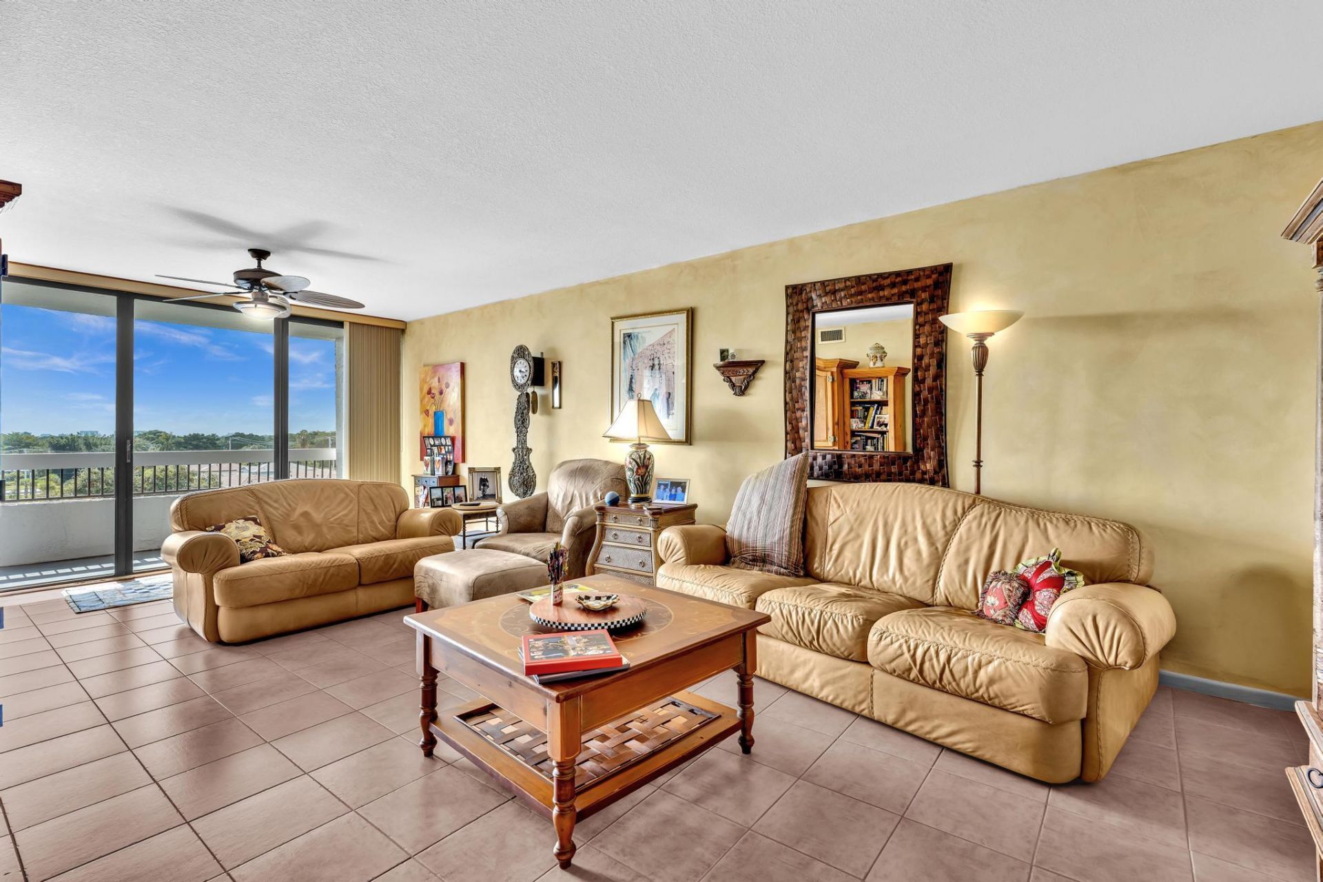23200 Camino Del Mar, Unit 602, Boca Raton, FL 33433 Photo