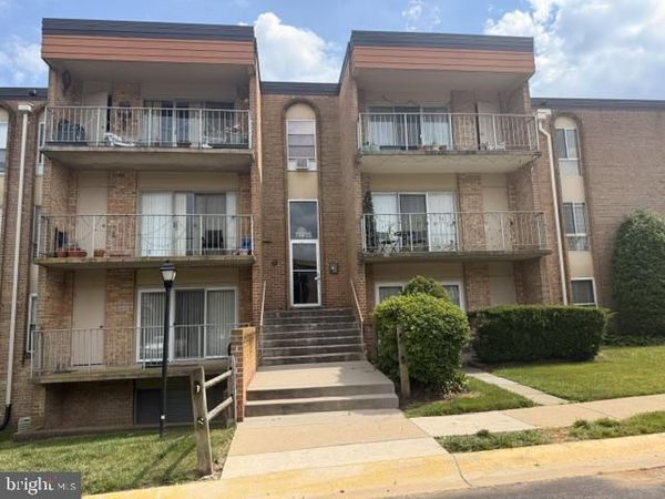 11915 PARKLAWN DRIVE , Unit 201, ROCKVILLE, MD 20852