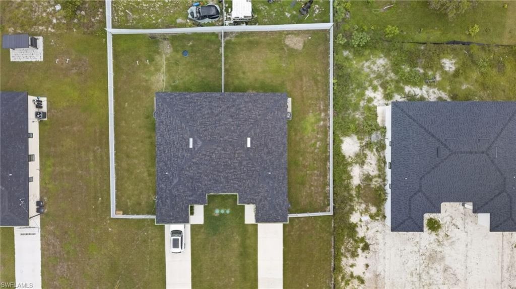 909/911 Homestead Rd S, Lehigh Acres, FL 33974 Photo