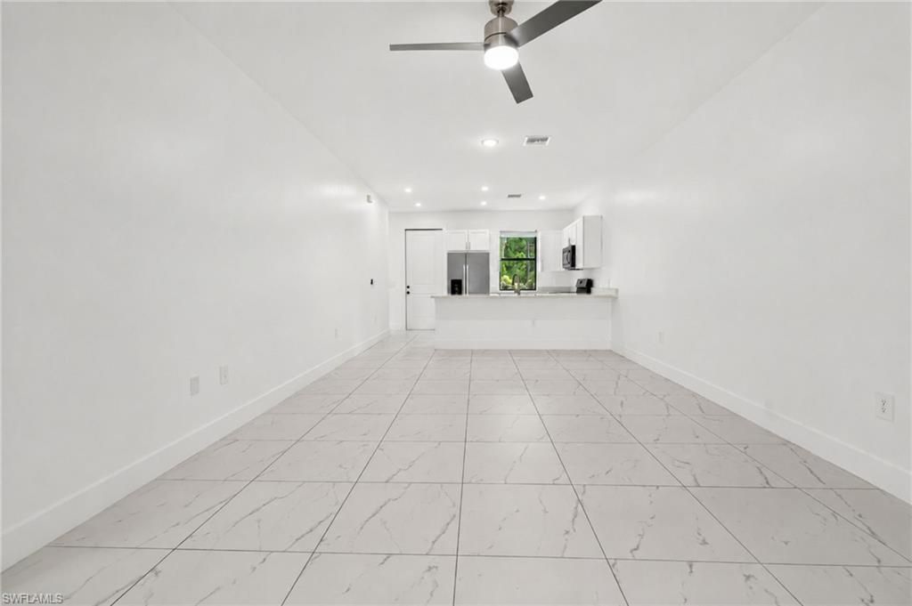 909/911 Homestead Rd S, Lehigh Acres, FL 33974 Photo