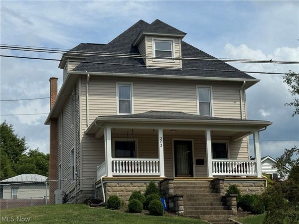303 S Market Street, Loudonville, OH 44842