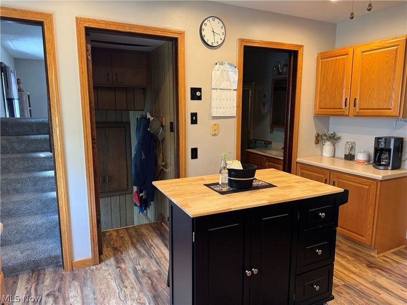 303 S Market Street, Loudonville, OH 44842 Photo 13