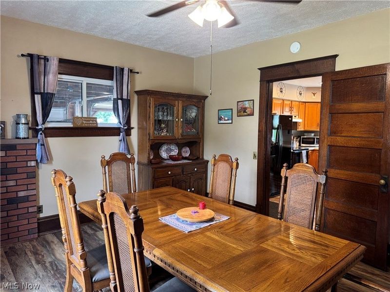 303 S Market Street, Loudonville, OH 44842 Photo 8