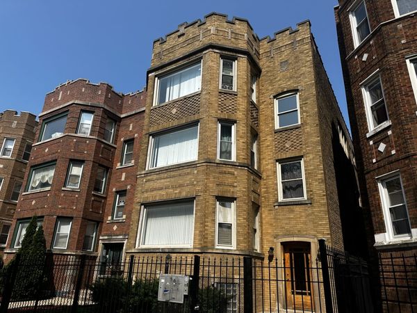 7719 S Essex Avenue , Unit B, Chicago, IL 60649