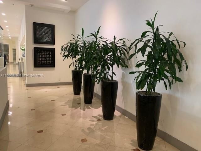 100 Lincoln Rd , Unit 301, Miami Beach, FL 33139 Photo