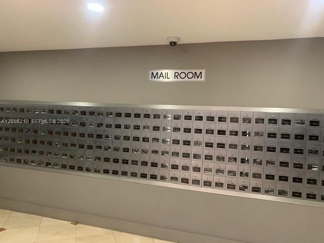 100 Lincoln Rd , Unit 301, Miami Beach, FL 33139 Photo