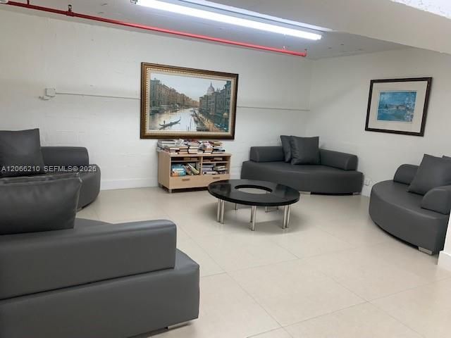 100 Lincoln Rd , Unit 301, Miami Beach, FL 33139 Photo
