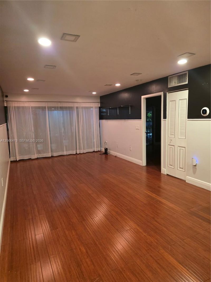 5769 Washington St , Unit G21, Hollywood, FL 33023 Photo