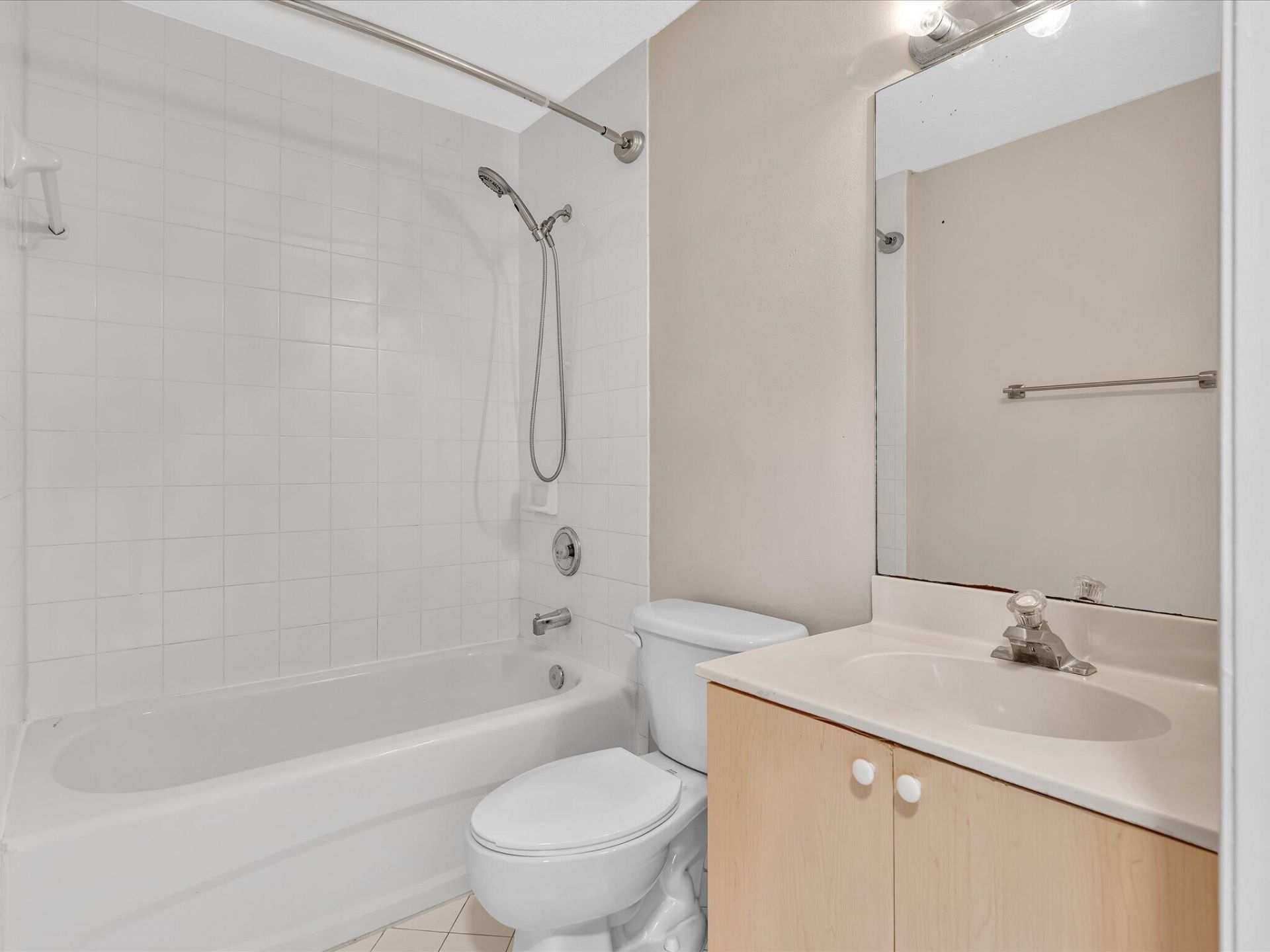 3504 Briar Bay Boulevard, Unit 204, West Palm Beach, FL 33411 Photo