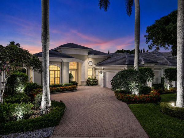 7700 Bella Verde Way, Delray Beach, FL 33446