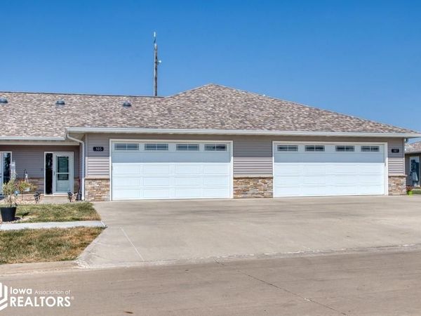 105 E Lincoln, Fairfield, IA 52556