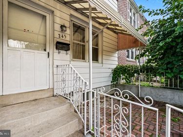 245 W 21ST STREET, CHESTER, PA 19013