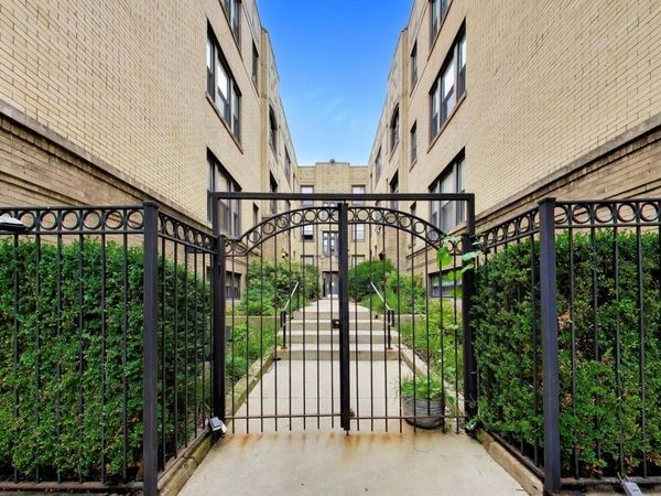 4636 N Albany Avenue , Unit 2, Chicago, IL 60625