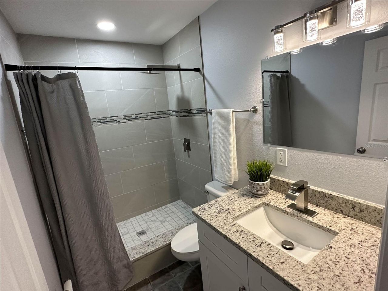 23 Country Club Drive, Unit B, New Smyrna Beach, FL 32168 Photo