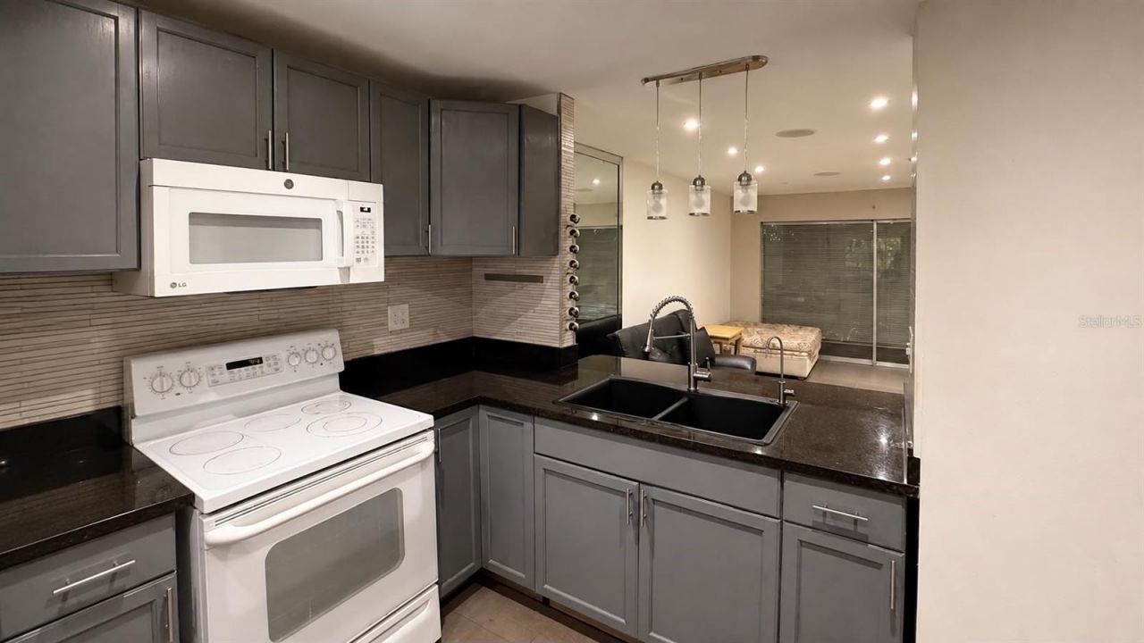 8810 W Mcnab Road, Unit 303, Tamarac, FL 33321 Photo