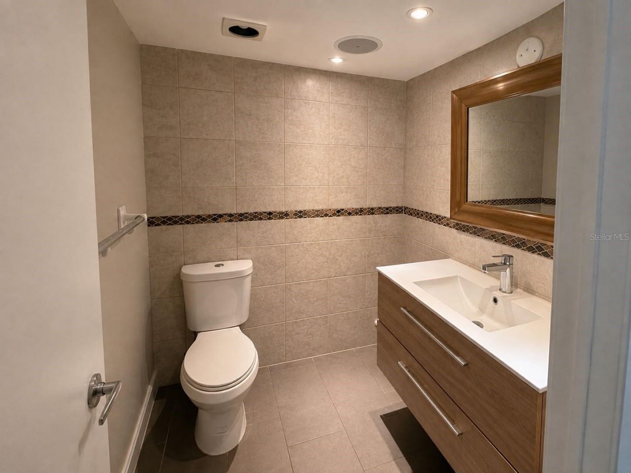 8810 W Mcnab Road, Unit 303, Tamarac, FL 33321 Photo