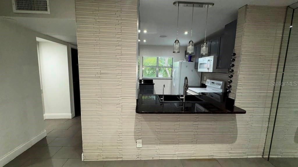 8810 W Mcnab Road, Unit 303, Tamarac, FL 33321 Photo