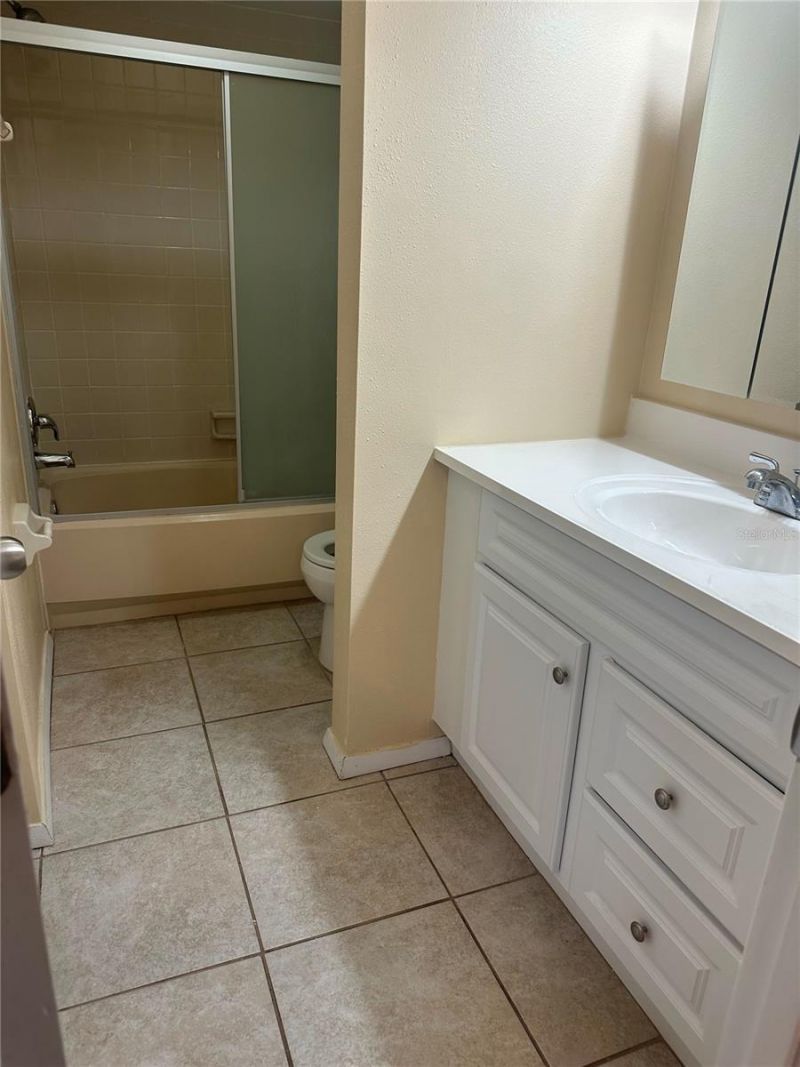3245 Candle Ridge Drive, Unit 203, Orlando, FL 32822 Photo
