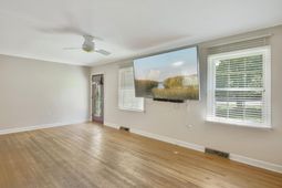 118 Azalea Drive photo 4