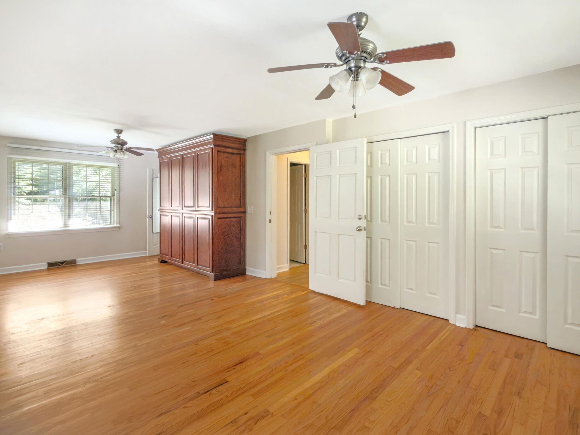 118 Azalea Drive Photo 7