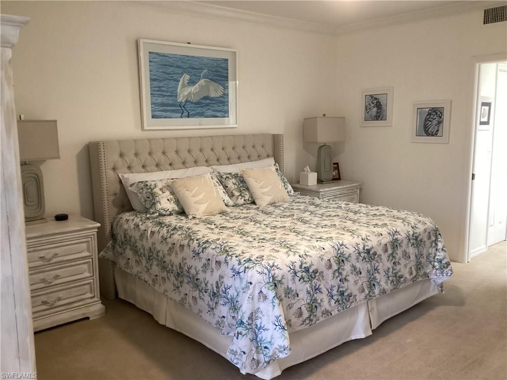 782 Eagle Creek Dr, Unit 202, Naples, FL 34113 Photo