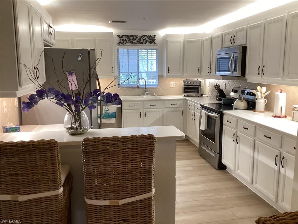 782 Eagle Creek Dr, Unit 202, Naples, FL 34113 Photo