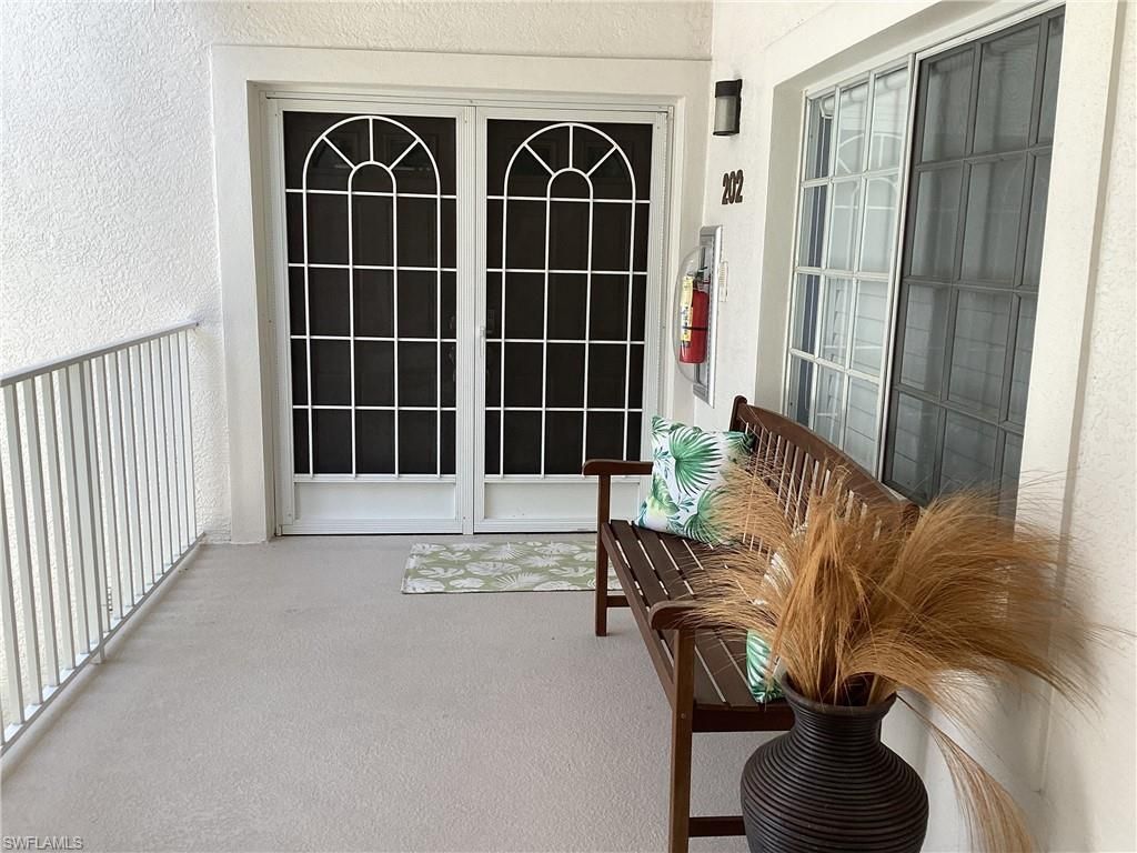 782 Eagle Creek Dr, Unit 202, Naples, FL 34113 Photo