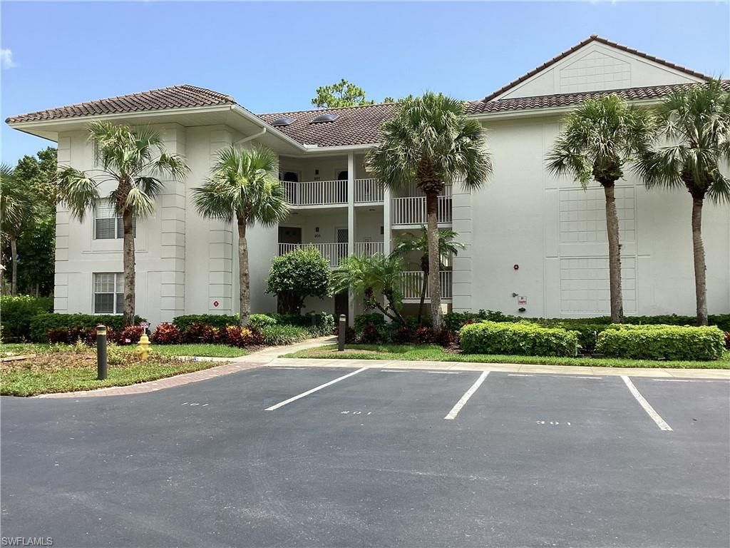 782 Eagle Creek Dr, Unit 202, Naples, FL 34113 Photo