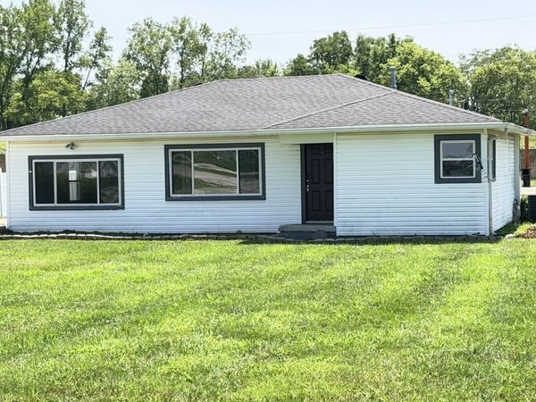 2385 E Main Street, Greenfield, IN 46140