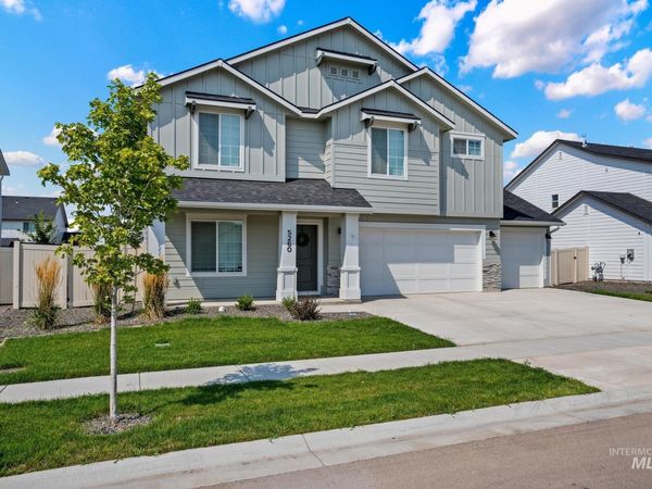 5260 E Burnte Peak St., Nampa, ID 83687