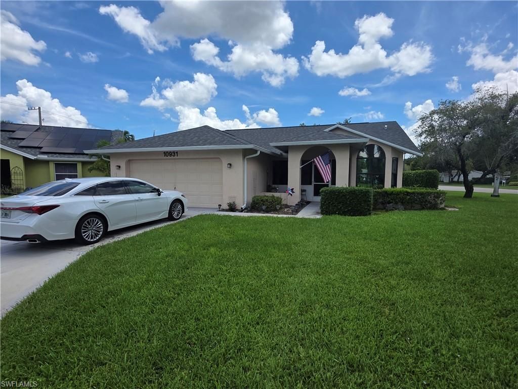10931 Helm Ct, Naples, FL 34109 Photo