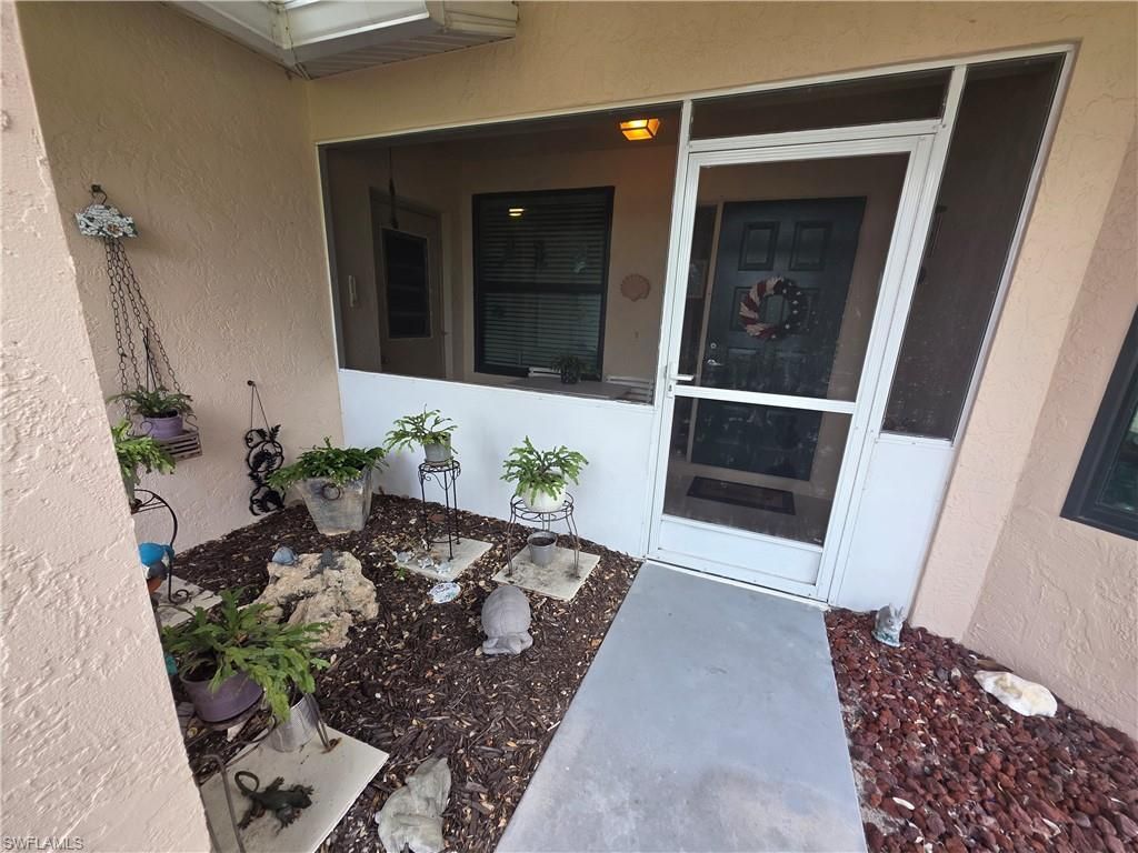 10931 Helm Ct, Naples, FL 34109 Photo