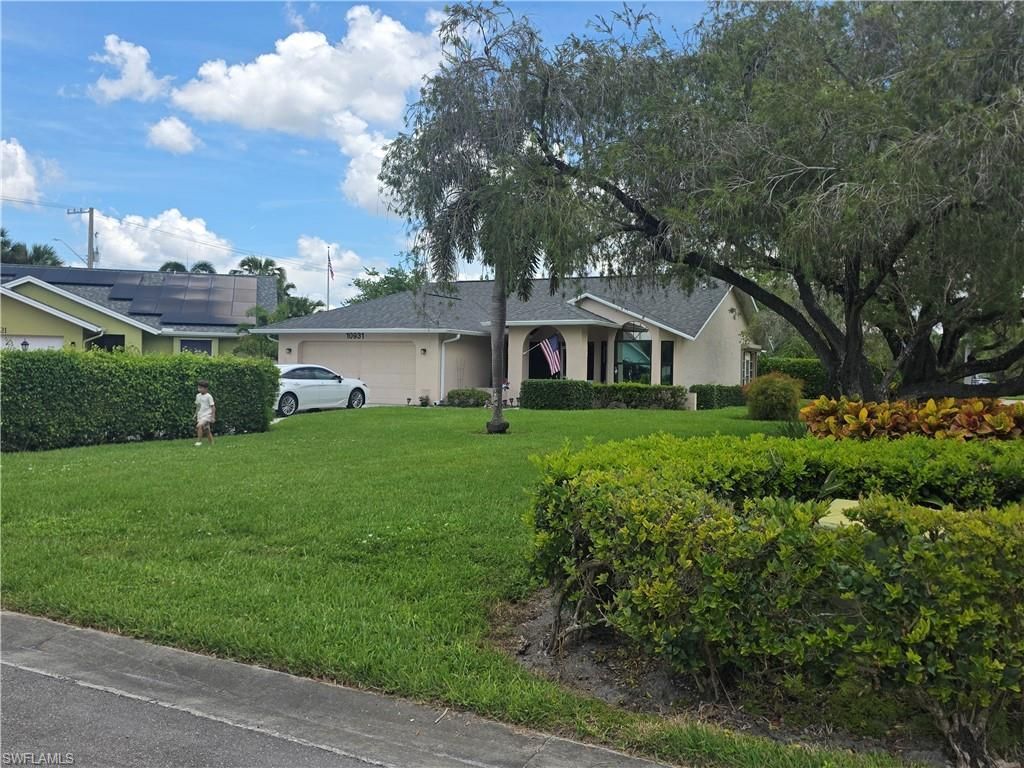 10931 Helm Ct, Naples, FL 34109 Photo