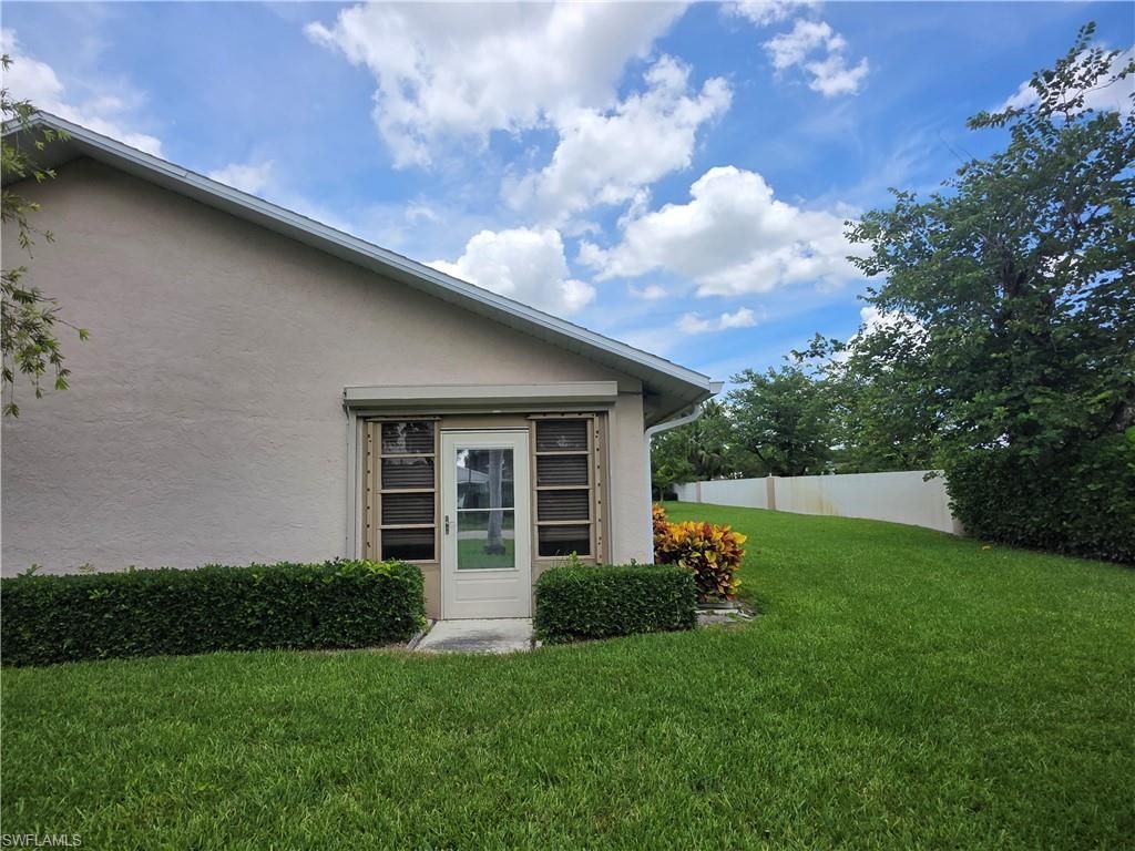 10931 Helm Ct, Naples, FL 34109 Photo
