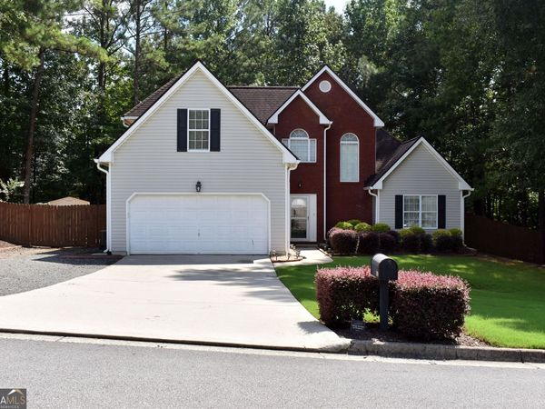 602 Penhollaway, Loganville, GA 30052