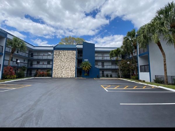 3160 HOLIDAY SPRINGS Boulevard, Unit 7-311, Margate, FL 33063