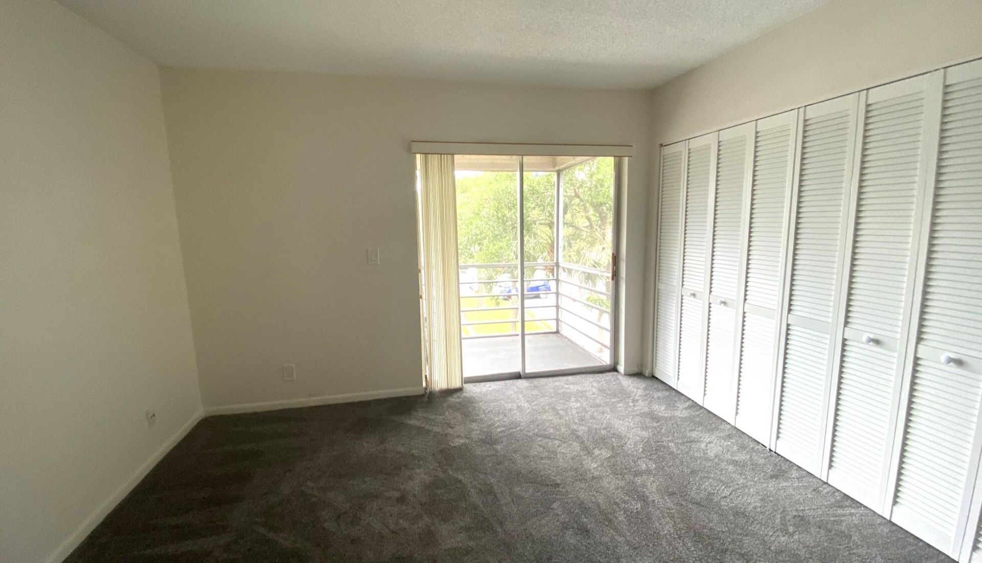 3160 Holiday Springs Boulevard, Unit 7-311, Margate, FL 33063 Photo