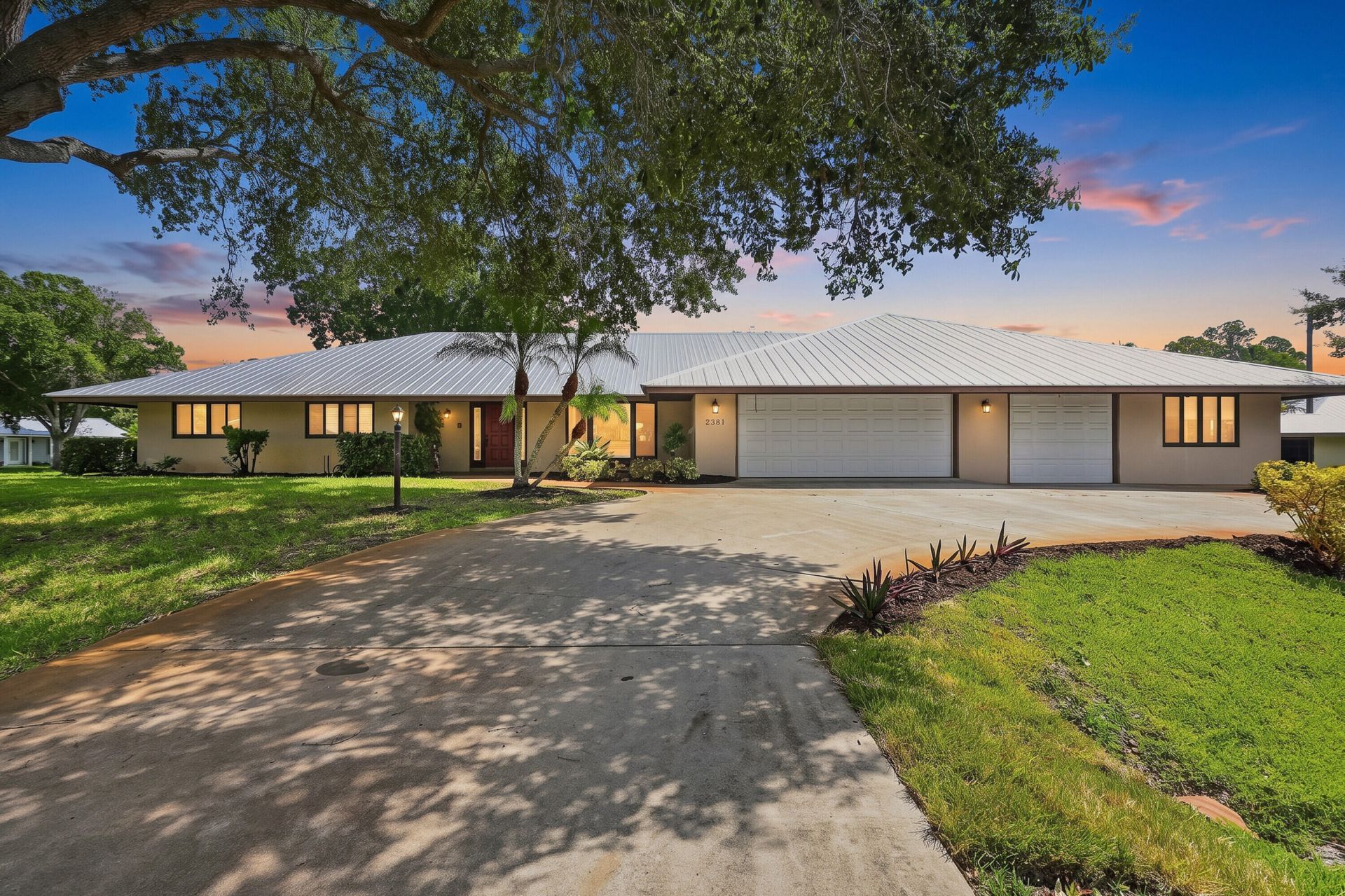2381 SW Bayshore Boulevard, Port Saint Lucie, FL 34984 Photo