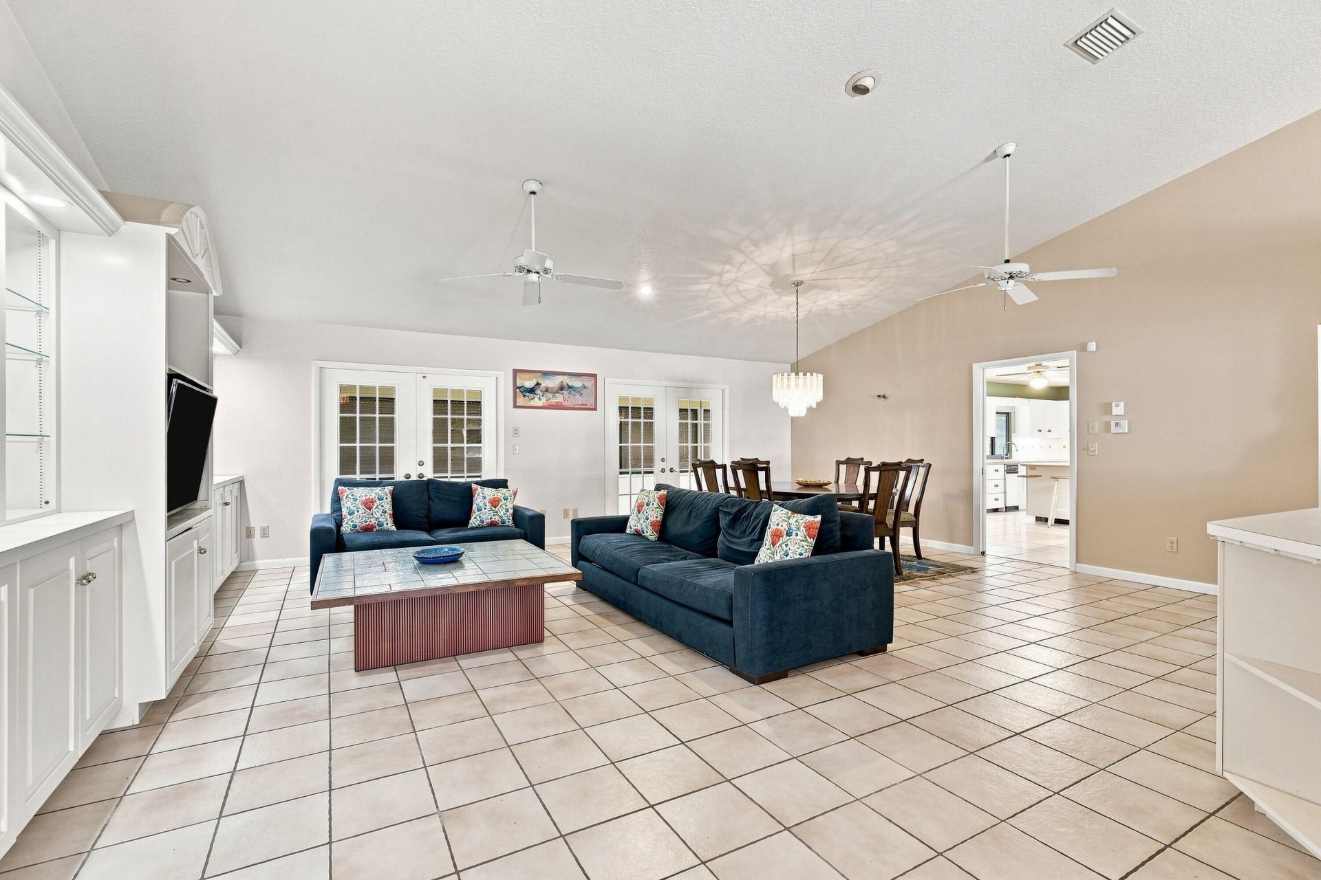 2381 SW Bayshore Boulevard, Port Saint Lucie, FL 34984 Photo