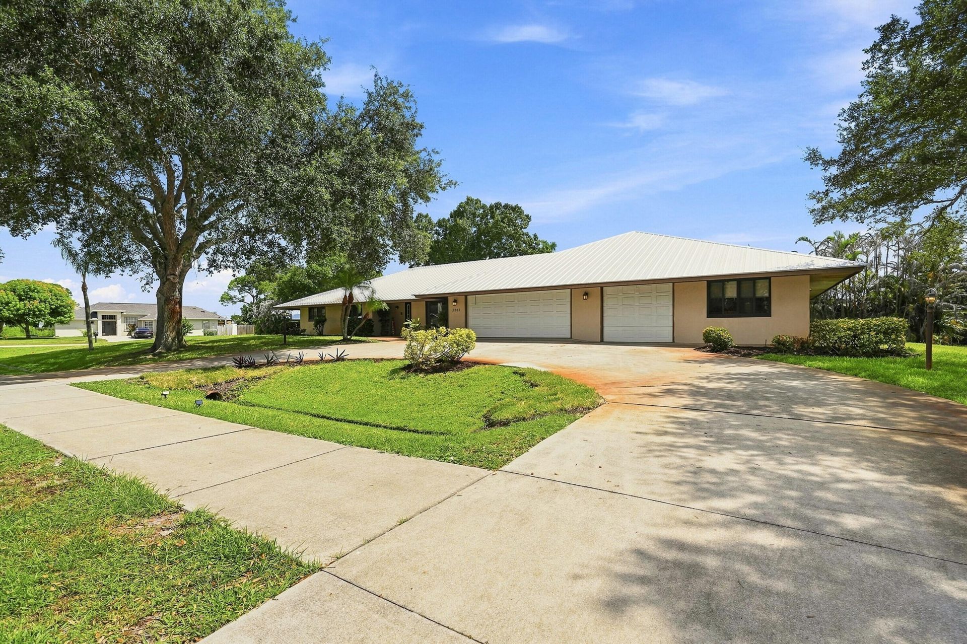 2381 SW Bayshore Boulevard, Port Saint Lucie, FL 34984 Photo