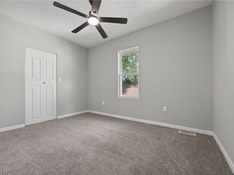 3226 W Ridgewood Drive, Parma, OH 44134 Photo 10