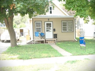 2930 Castelar Street, Omaha, NE 68105